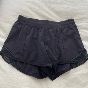 Hotty hot lined lulu short black